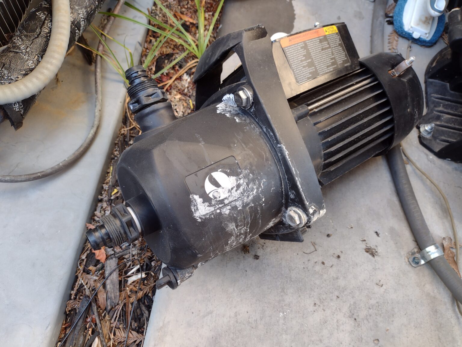 Polaris PB4sq booster pump leak - Mike the Poolman