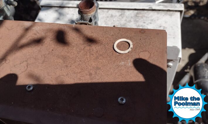 Cracked Pentair pool pump drain plug o-ring