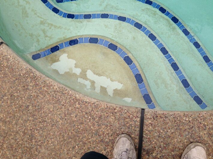 pool step stain
